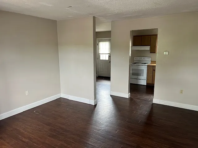 Building Photo - 58 Spring St #4