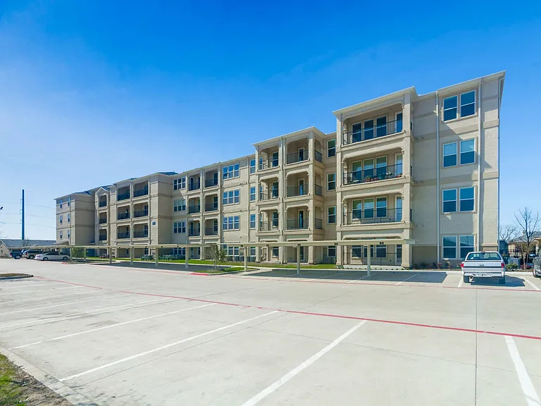 Retreat at Wylie 55+ Active Adult Apartment Homes — Photo 36