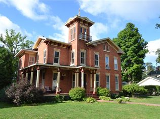 114 E Jackson St, Palmyra, NY 14522