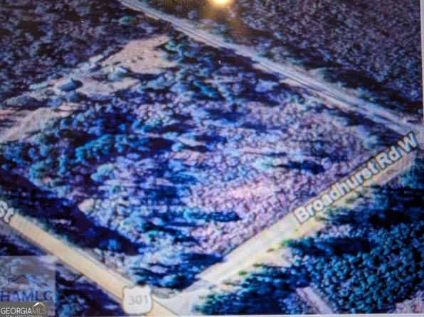 8966 S Us Highway 301, Jesup, GA 31546