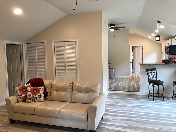 Living room Utilities Doors 