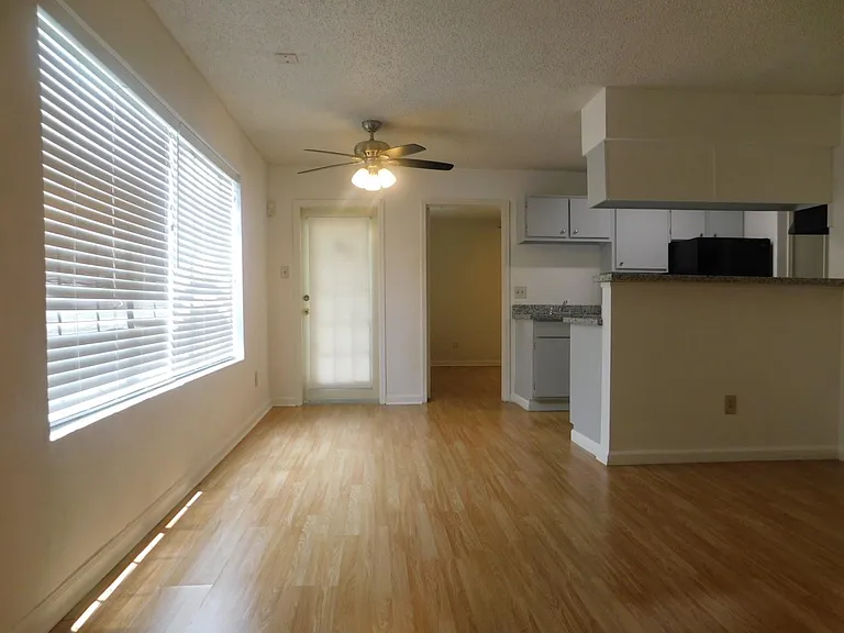 12660 Ashford Point Dr #207 — Photo 3