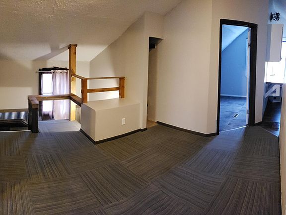 5th image of 2508 Olive St APT 3