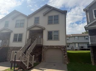 406 Olympic Ln, Fairmont, WV 26554