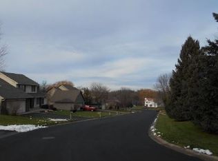 4037 Northview Ter, Eagan, MN 55123