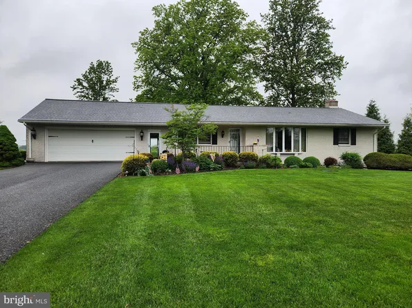 208 Oberholtzer Rd, Elizabethtown, PA 17022