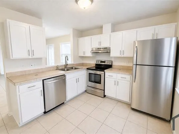 3141 Huron Ave #2, Oldsmar, FL 34677