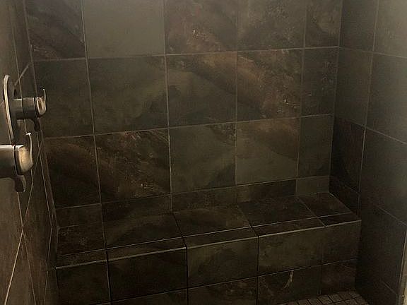 4th image of 2614 Twin Hills Ct
