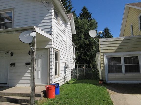 3rd image of 7 Warden St
