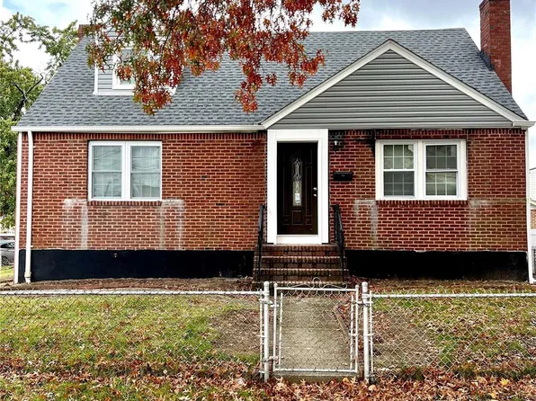 165 Casper Street, Valley Stream, NY 11580