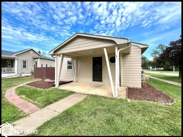 810 Walnut St, Atlantic, IA 50022