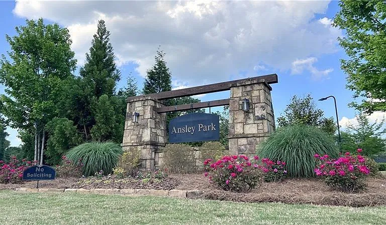 7455 Easton Valley Ln — Photo 57