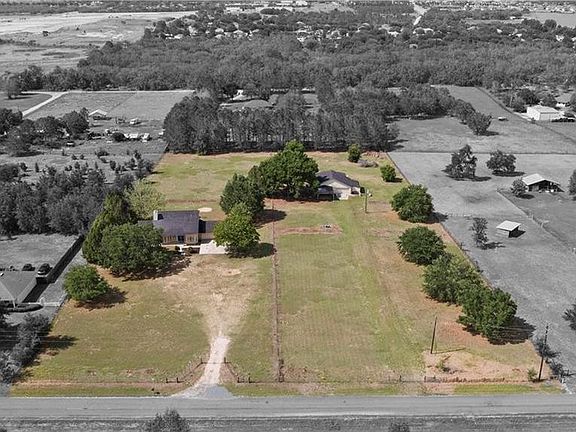 Two homes on 4.8 Acres