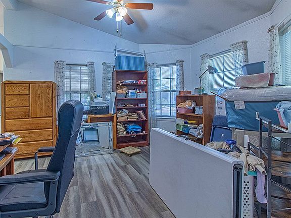 5th image of 170 Codyerin Dr