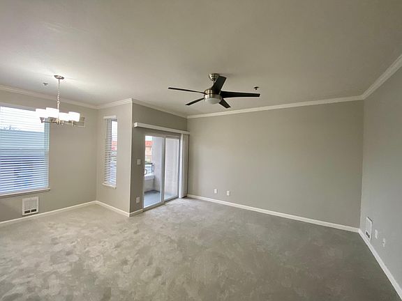 5th image of 1500 Laurel St #213