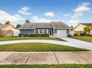 1522 Fulmar Dr, Delray Beach, FL 33444