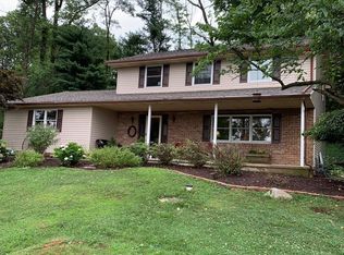 250 Preston Rd, Wernersville, PA 19565