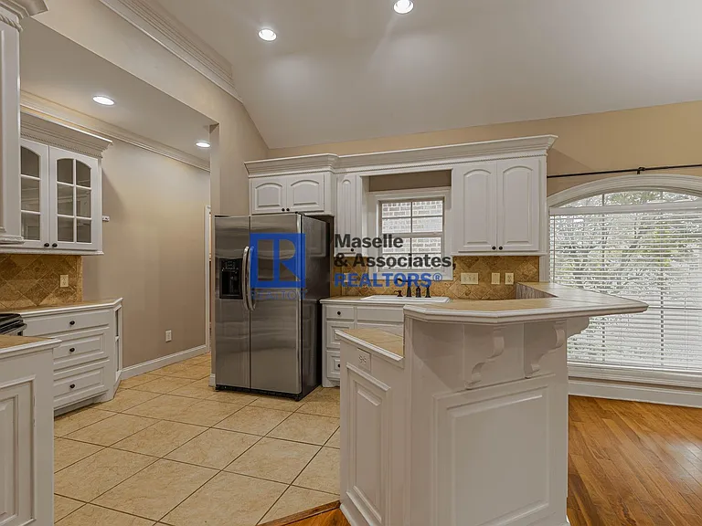 403 Evian Way — Photo 11