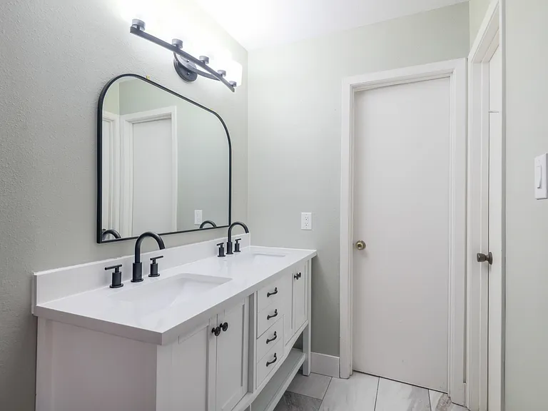 1601A Summer Creek Ct — Photo 16