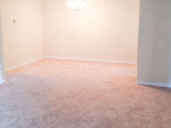 5th image of 10207 Willow Mist Ct #A