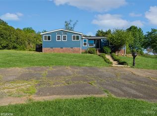2357 Island Ford Rd, Mooresboro, NC 28114