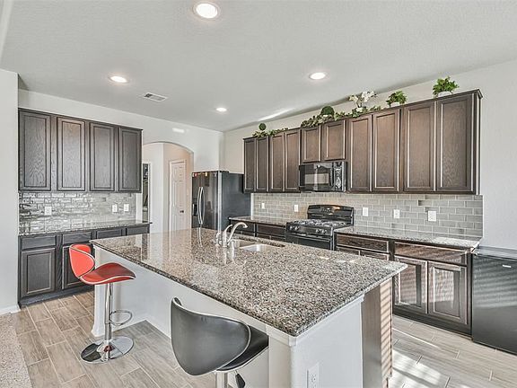 3rd image of 6306 Juniper Springs Dr