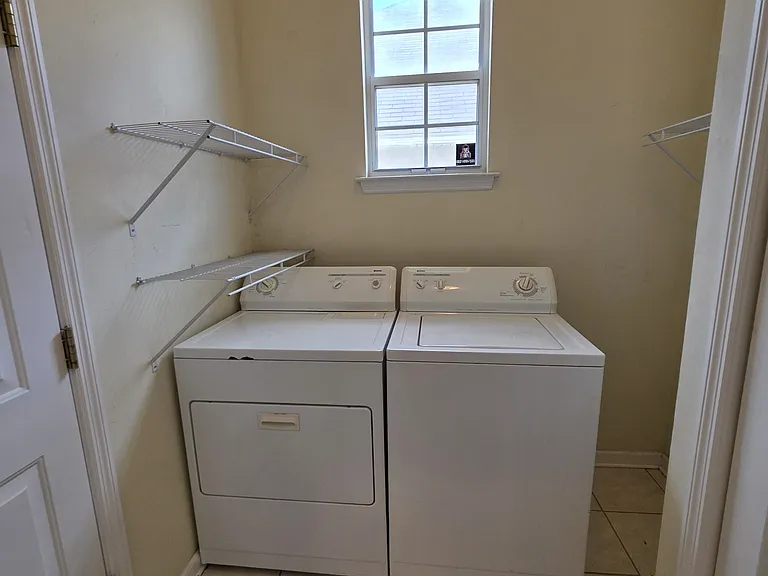 5531 Hampton Woods Way — Photo 18