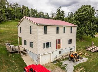 570 McClane Farm Rd, Washington, PA 15301