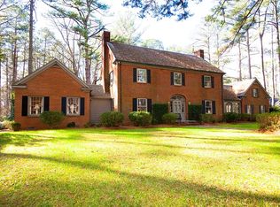 413 Carbonton Rd, Sanford, NC 27330