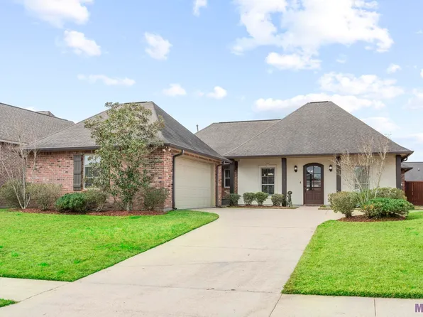 41167 Avoyelles Ave, Gonzales, LA 70737