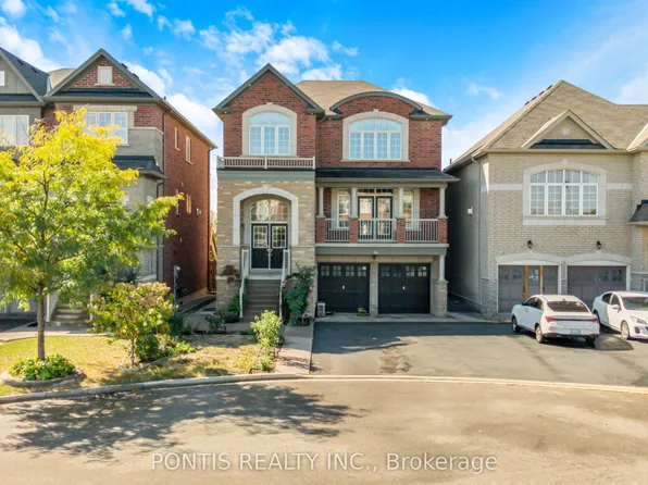 14 Arrowstone Ct, Brampton, ON L6R 3T5