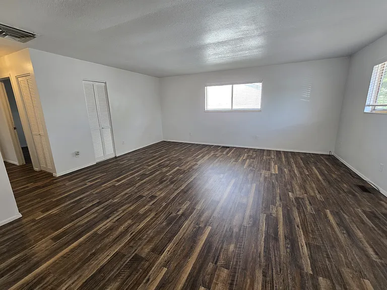 805 Woodlawn Ave #A — Photo 5