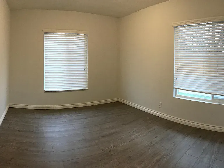 24635 1/2 Pennsylvania Ave #1 — Photo 6
