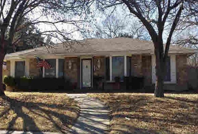 1st image of 239 Brookwood Dr