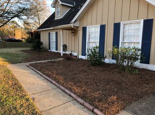 3216 Hillcrest Ln, Montgomery, AL 36109