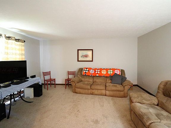 3rd image of 107 Sena Way