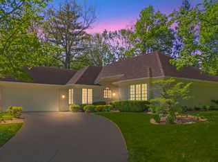 8311 Timberwood Ct, Fort Wayne, IN 46825