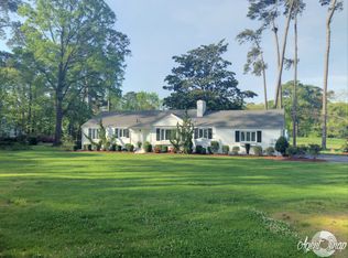 102 Willow Dr, Virginia Beach, VA 23451