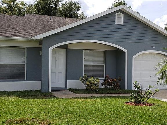 2nd image of 4428 Winter Oaks Ln
