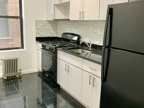 4th image of 7602 21st Ave APT 6E