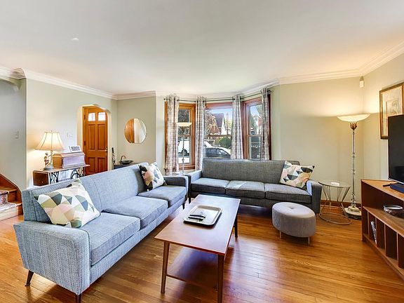 4th image of 1902 Maple Ave