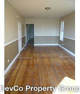 4th image of 4900 W Congress Pkwy #1