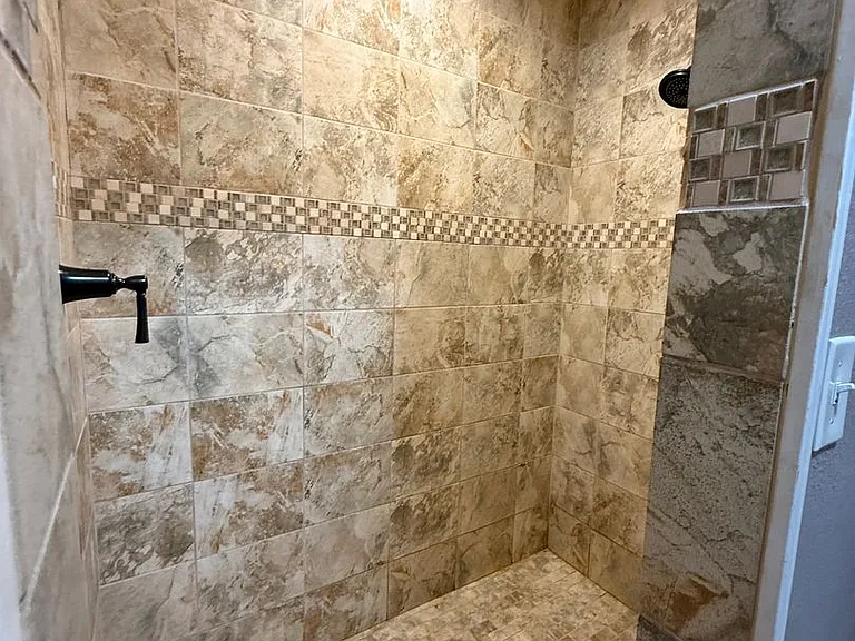 8033 Lax Dr — Photo 20