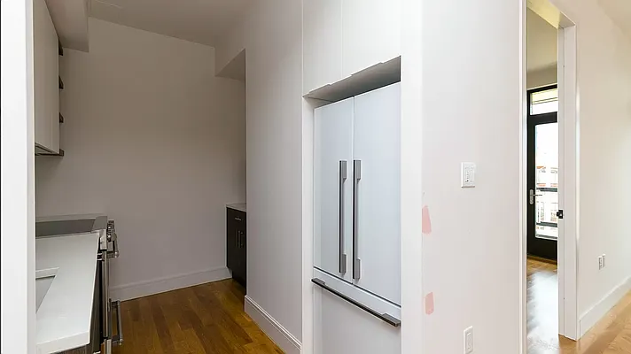 Rented by Nooklyn NYC LLC | media 40