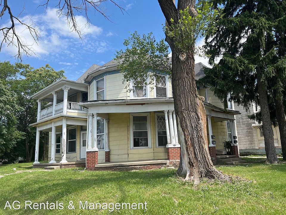 1st image of 2525 S Clinton St #8867709