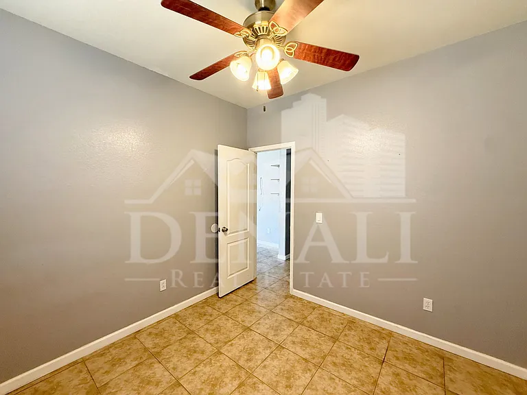 2858 W Mineral Butte Dr — Photo 24