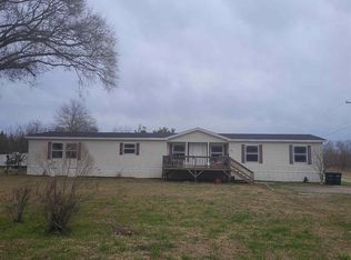 1001 E Main St, Oak Grove, LA 71263