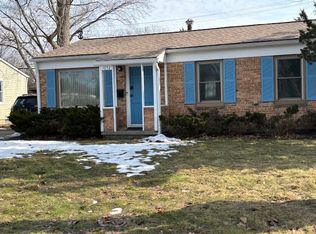 1052 N Maple Rd, Ann Arbor, MI 48103