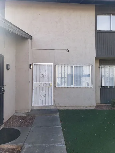 240 Bruce St #C Photo 1