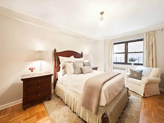 Sold by Sotheby's International Realty | media 15